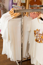 Load image into Gallery viewer, 4 prong clothing rack