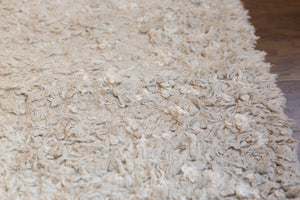 cream shag rug