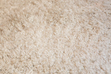 Load image into Gallery viewer, cream shag rug