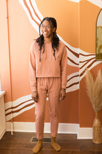 Load image into Gallery viewer, blush jogger