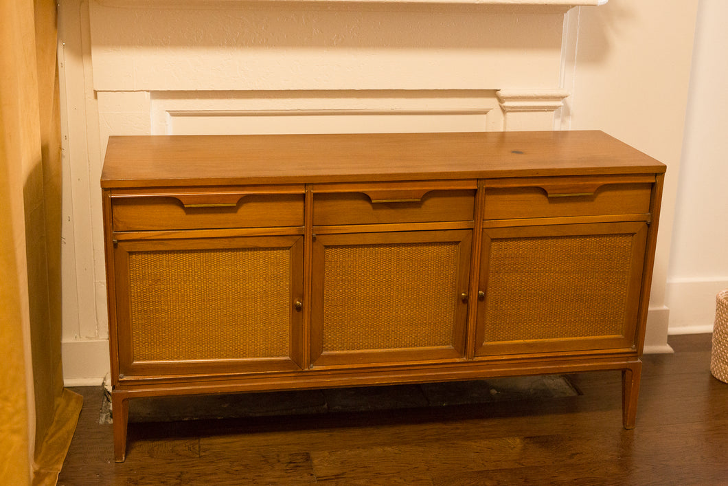 credenza