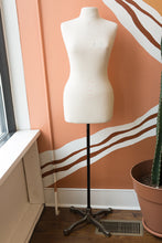 Load image into Gallery viewer, mannequin #3