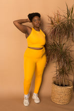 Load image into Gallery viewer, girlfriend legging in golden glow