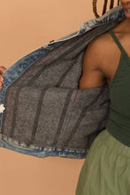 Load image into Gallery viewer, flannel lined levis denim jacket