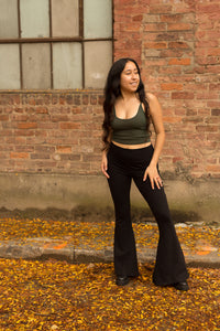 estelle flare pants in black