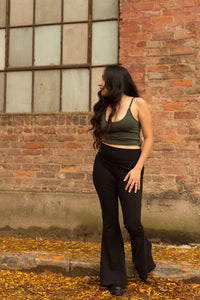 estelle flare pants in black