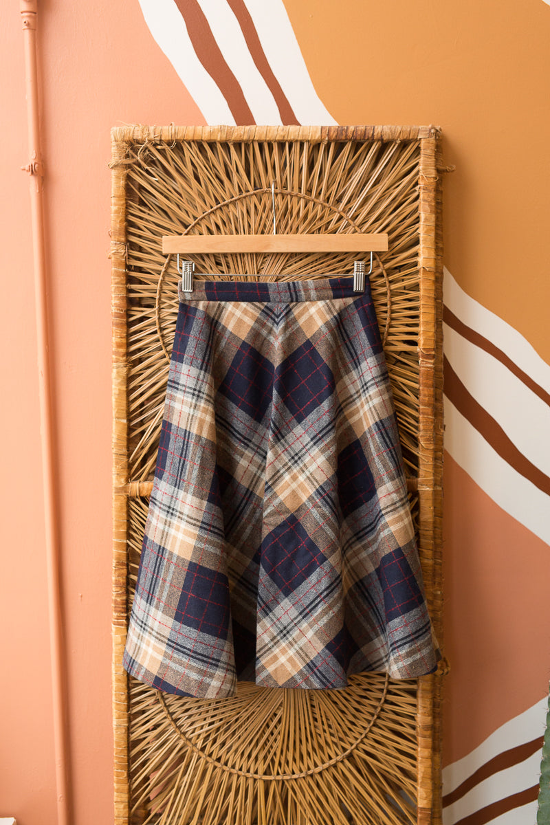 navy blue & beige plaid skirt
