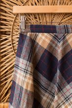 Load image into Gallery viewer, navy blue &amp; beige plaid skirt