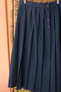navy blue pleated skirt