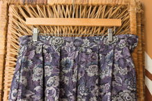 Load image into Gallery viewer, purple floral skirt