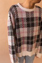 Load image into Gallery viewer, black &amp; white plaid sweater